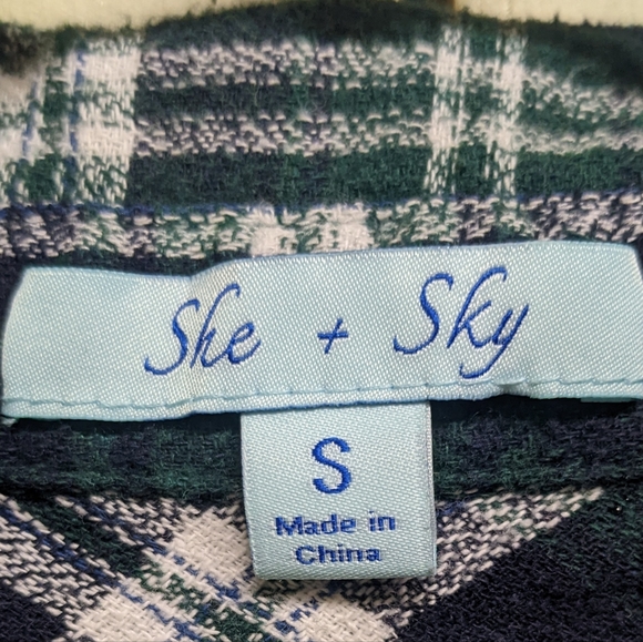 She+Sky Size Small Green Blue & White Flannel Tunic with Laces - Picture 11 of 11